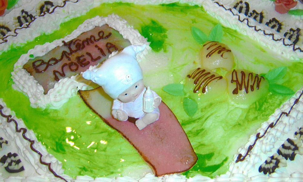 t_Gâteaux-Bapteme-Noelia
